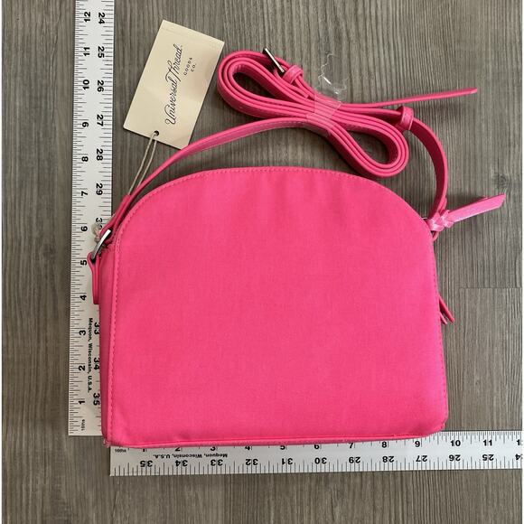 Universal Thread Neon Pink Crossbody Purse NWT - Picture 2 of 11